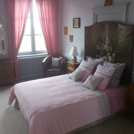 Chambres D'Hotes Autour De La Rose Онфльор Екстериор снимка